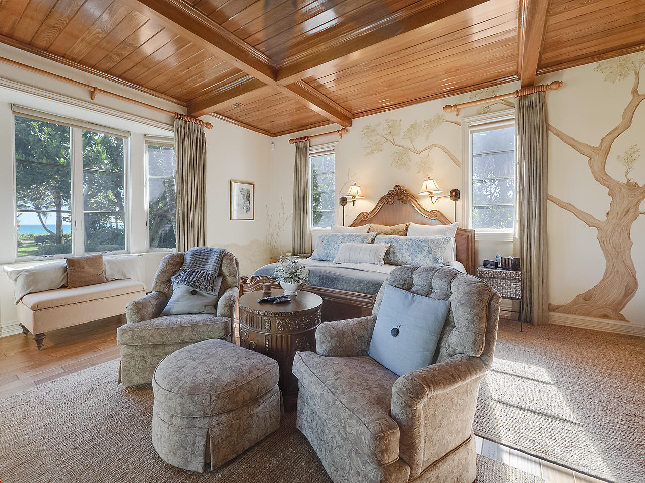 Jupiter Island - Residential