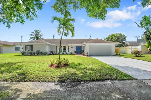 2114 Echo Lake Drive West Palm Beach FL 33407