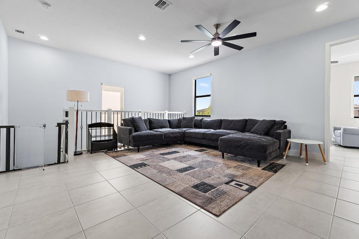 SKY COVE SOUTH PHASE 1 B - Residential