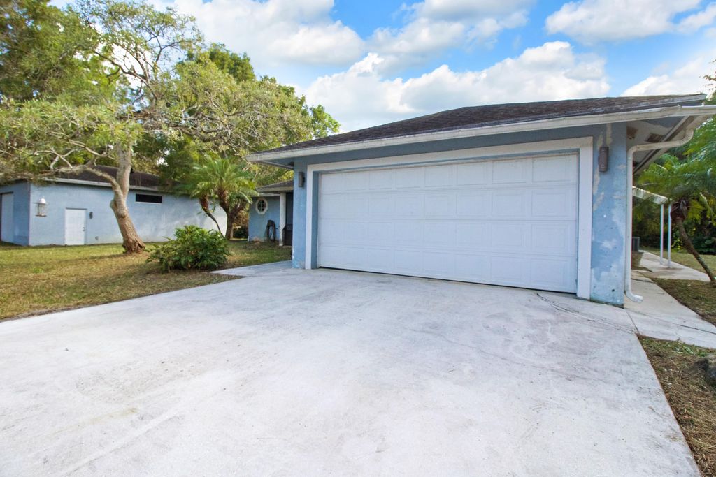 Photo of 18268 49th Street N, Loxahatchee, FL 33470 (MLS # R11153548)