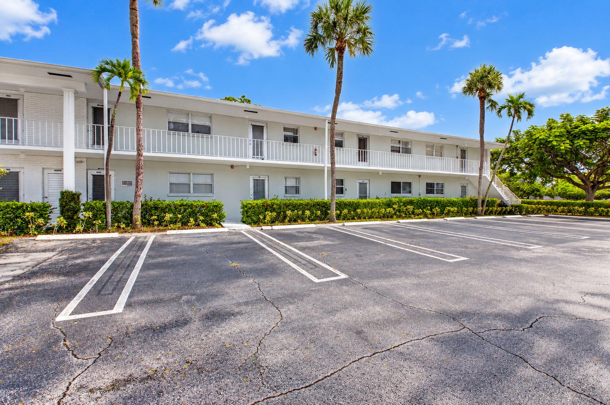 2700 SW 22nd Avenue 1406