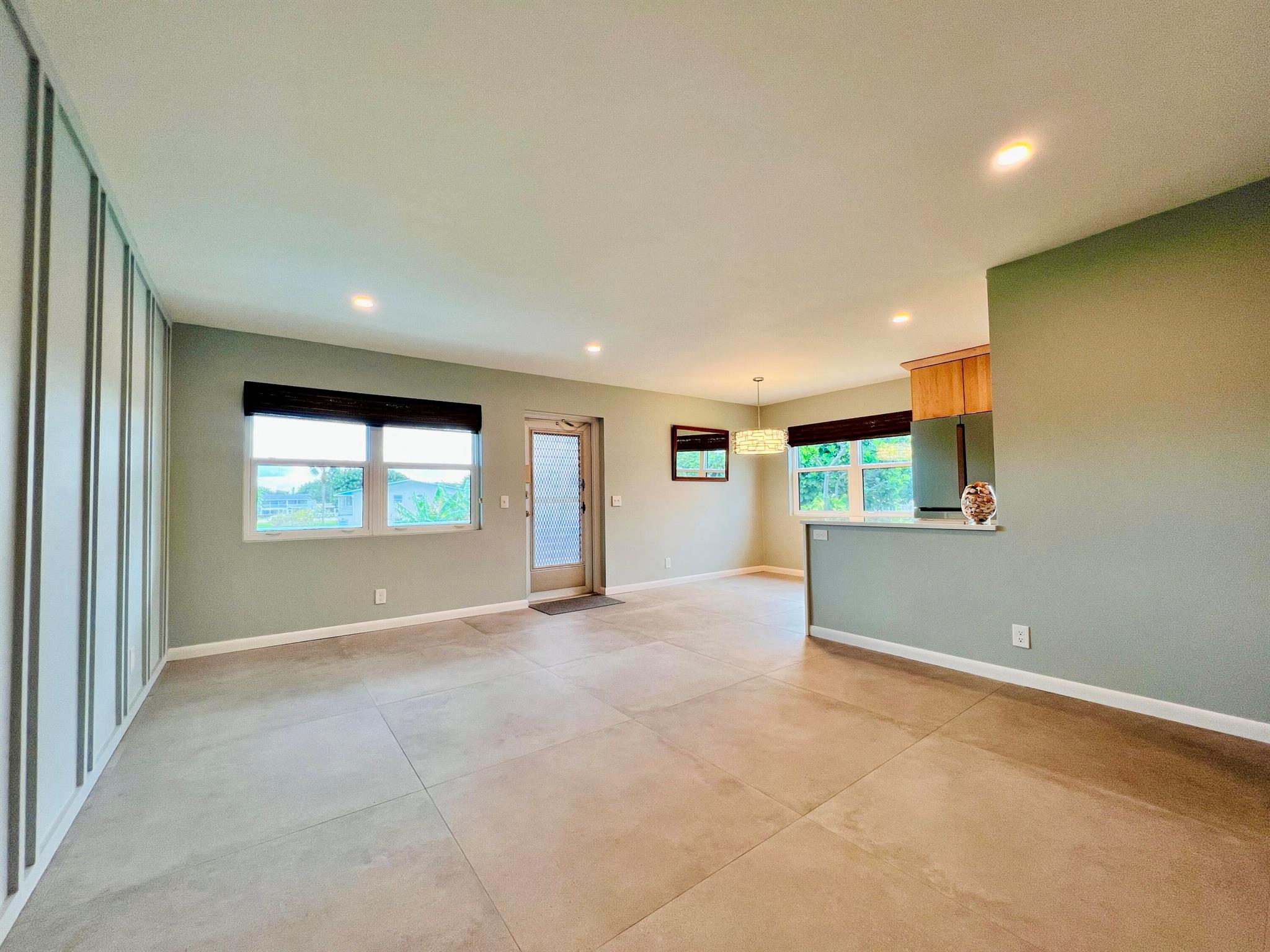 CENTURY VILLAGE - CAMDEN - Residential