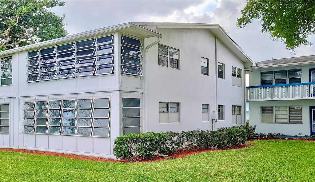 Photo of 69 Harwood H #69, Deerfield Beach, FL 33442 (MLS # F10534941)