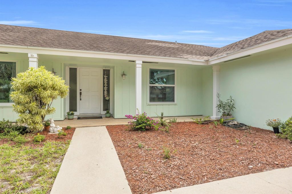 Photo of 313 Country Club Drive, Tequesta, FL 33469 (MLS # R11098807)