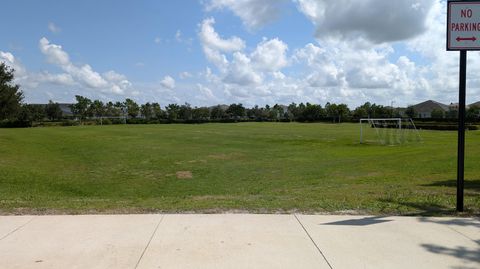 A home in Loxahatchee