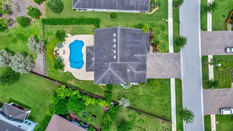 A home in Loxahatchee