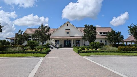 A home in Loxahatchee