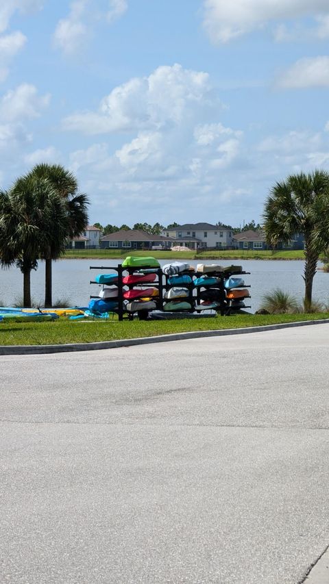 A home in Loxahatchee