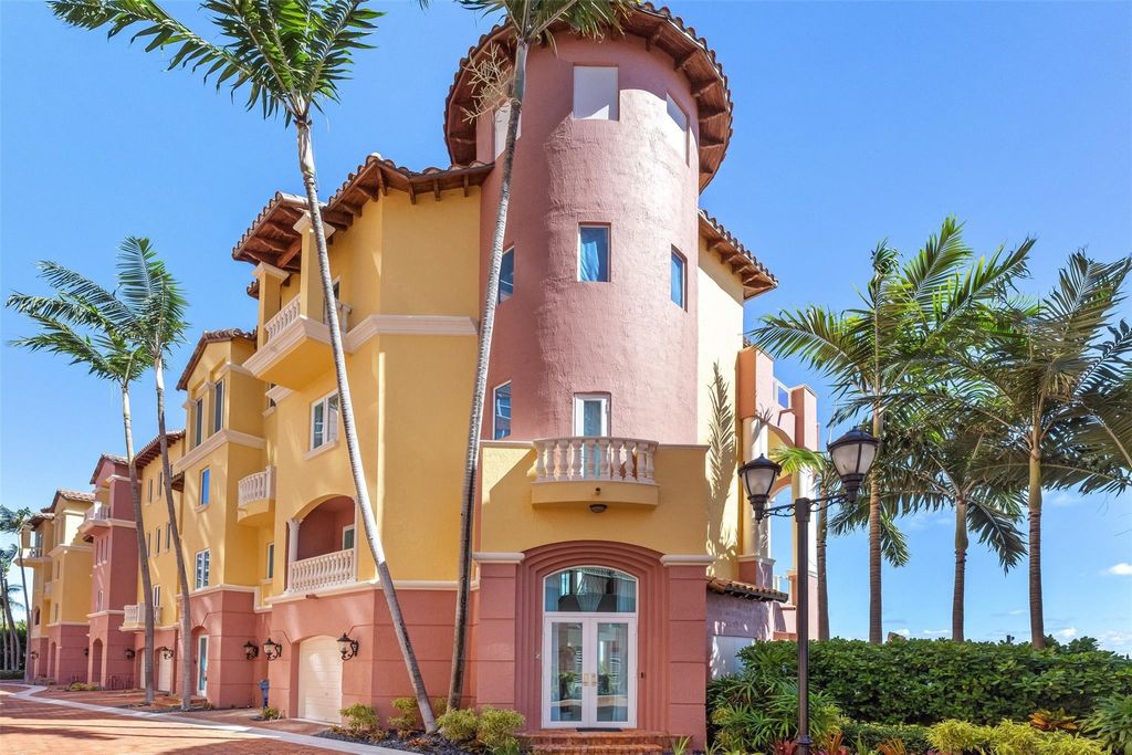 Photo of 2140 N Ocean Blvd #V, Fort Lauderdale, FL 33305 (MLS # F10526830)