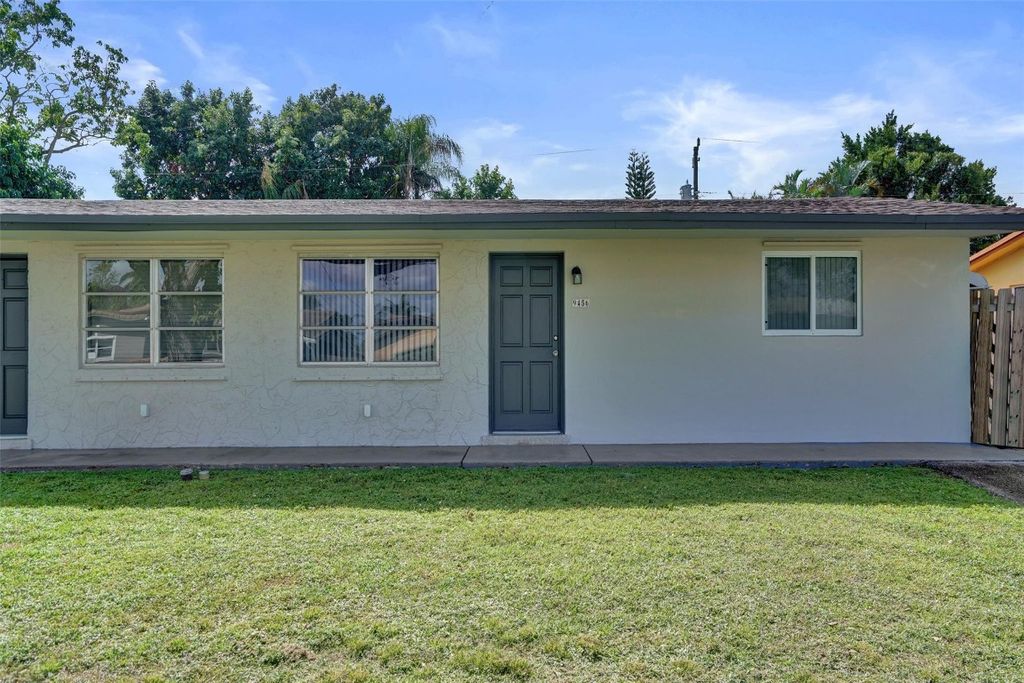 Photo of 9456 SW 51 Street, Cooper City, FL 33328 (MLS # F10532513)