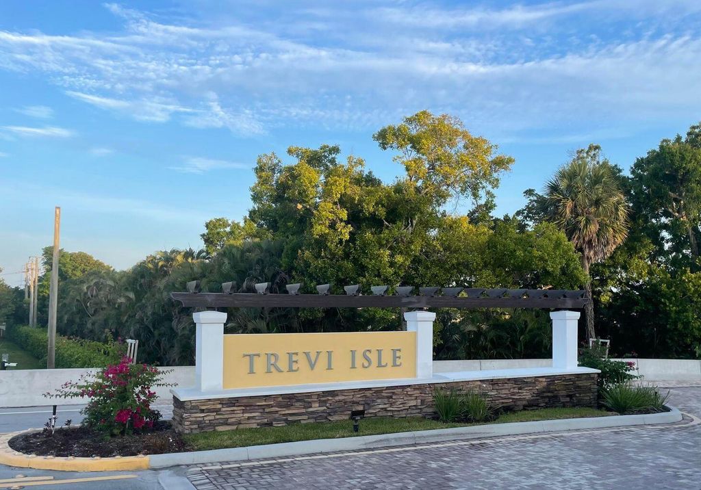 Photo of 12933 Trevi Isles Drive, Palm Beach Gardens, FL 33418 (MLS # R10902730)