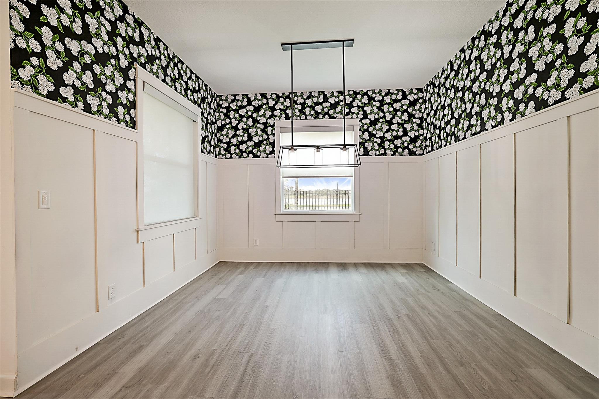 19308 Broad Shore Walk