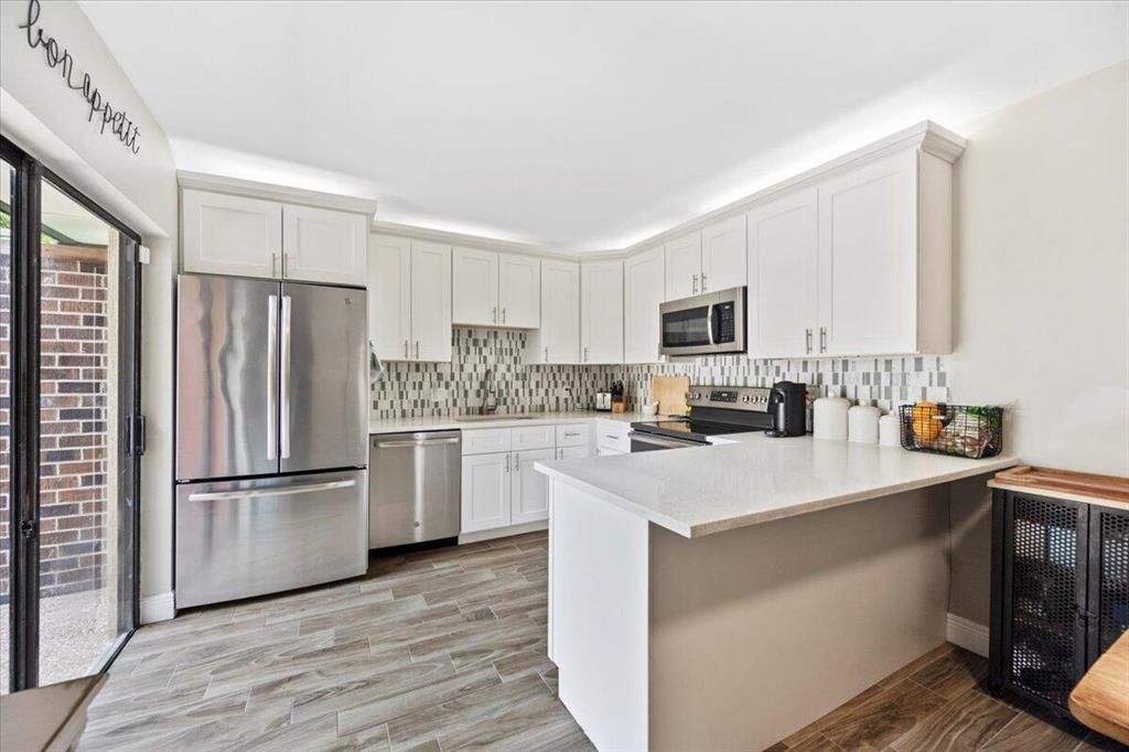 Photo of 1335 13th Terrace, Palm Beach Gardens, FL 33418 (MLS # R10791958)