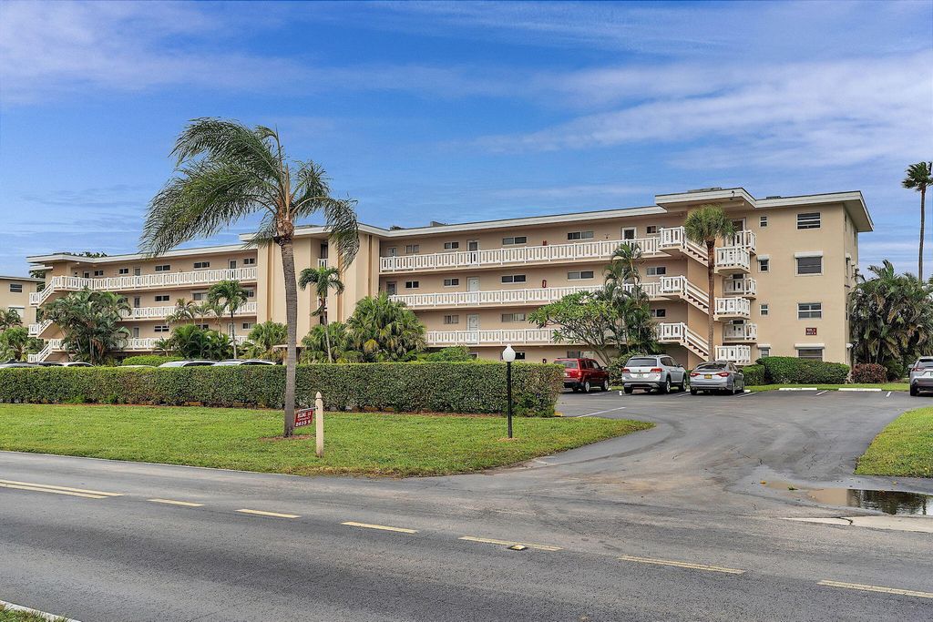 Photo of 2615 S Garden Drive #202, Lake Worth, FL 33461 (MLS # R10937007)