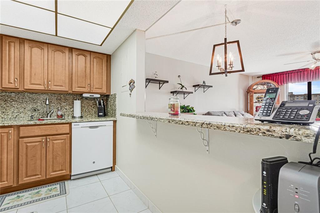 INVERWOOD CONDO - Residential