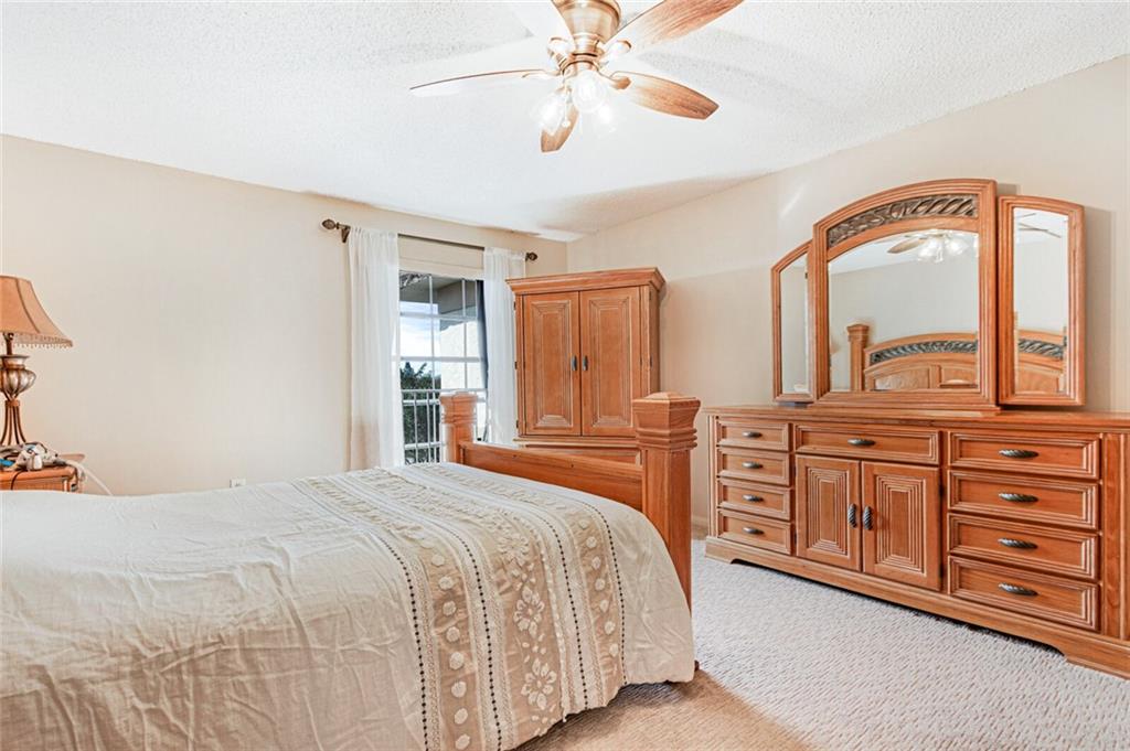 INVERWOOD CONDO - Residential