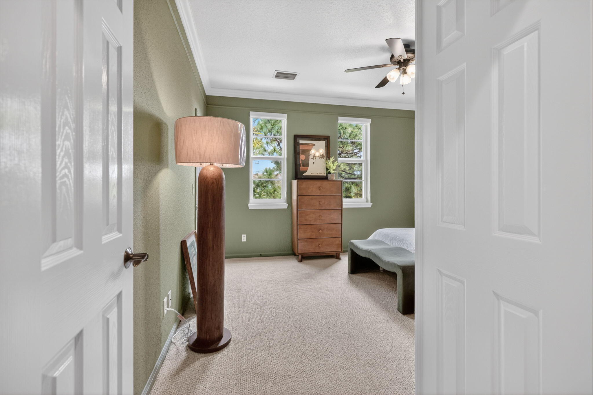 GREENWICH - Residential Lease