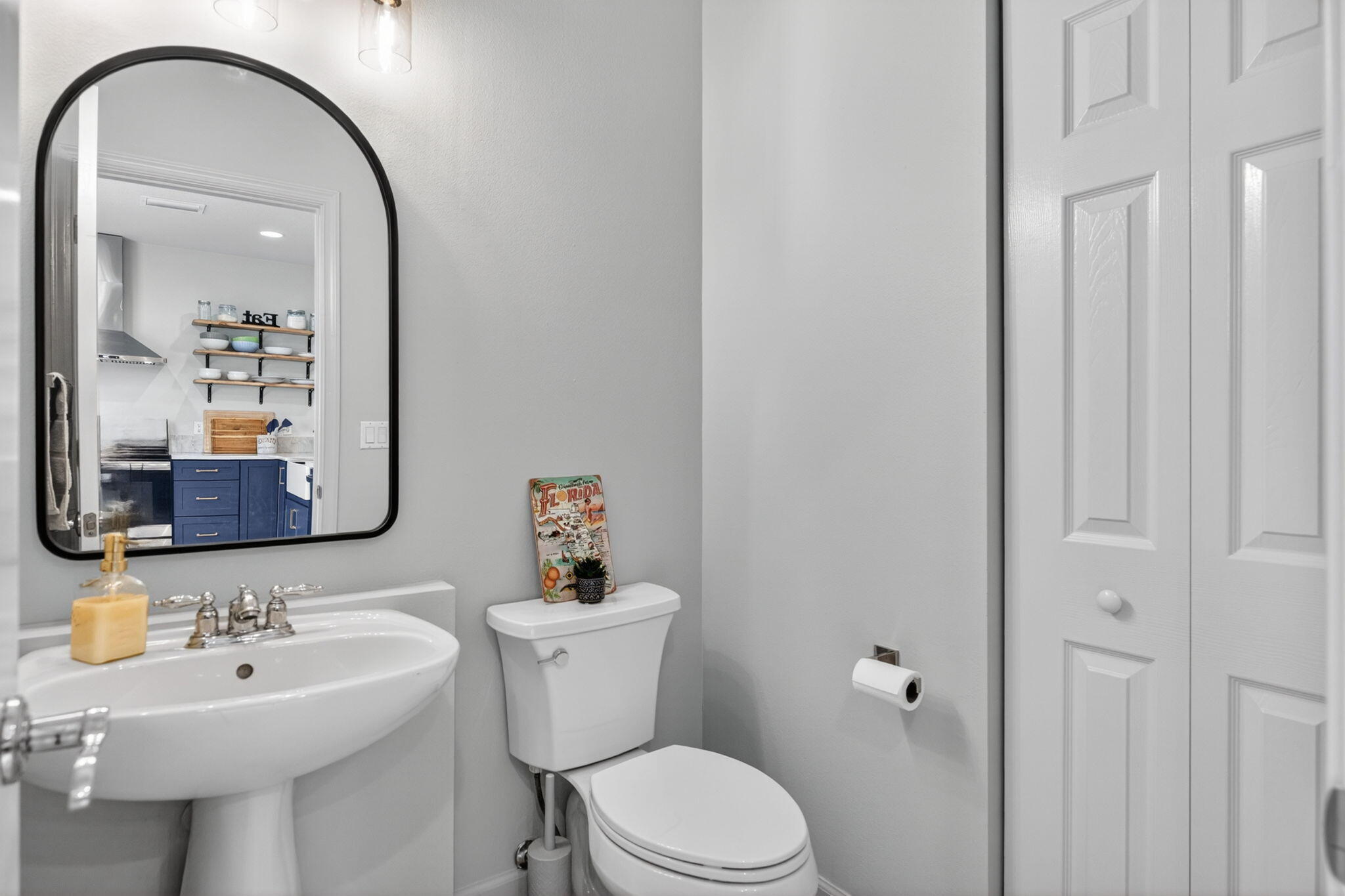 GREENWICH - Residential Lease