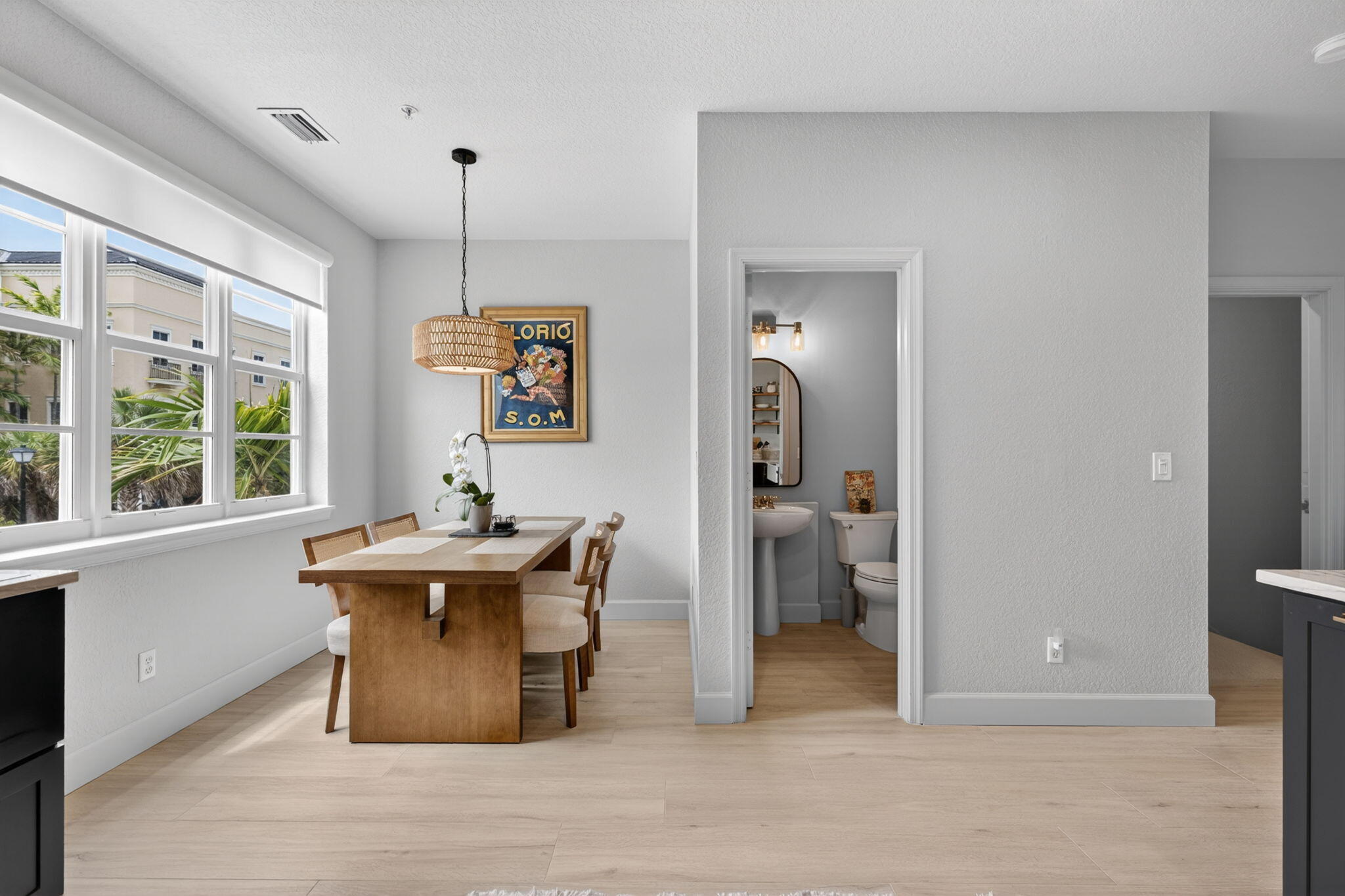 GREENWICH - Residential Lease