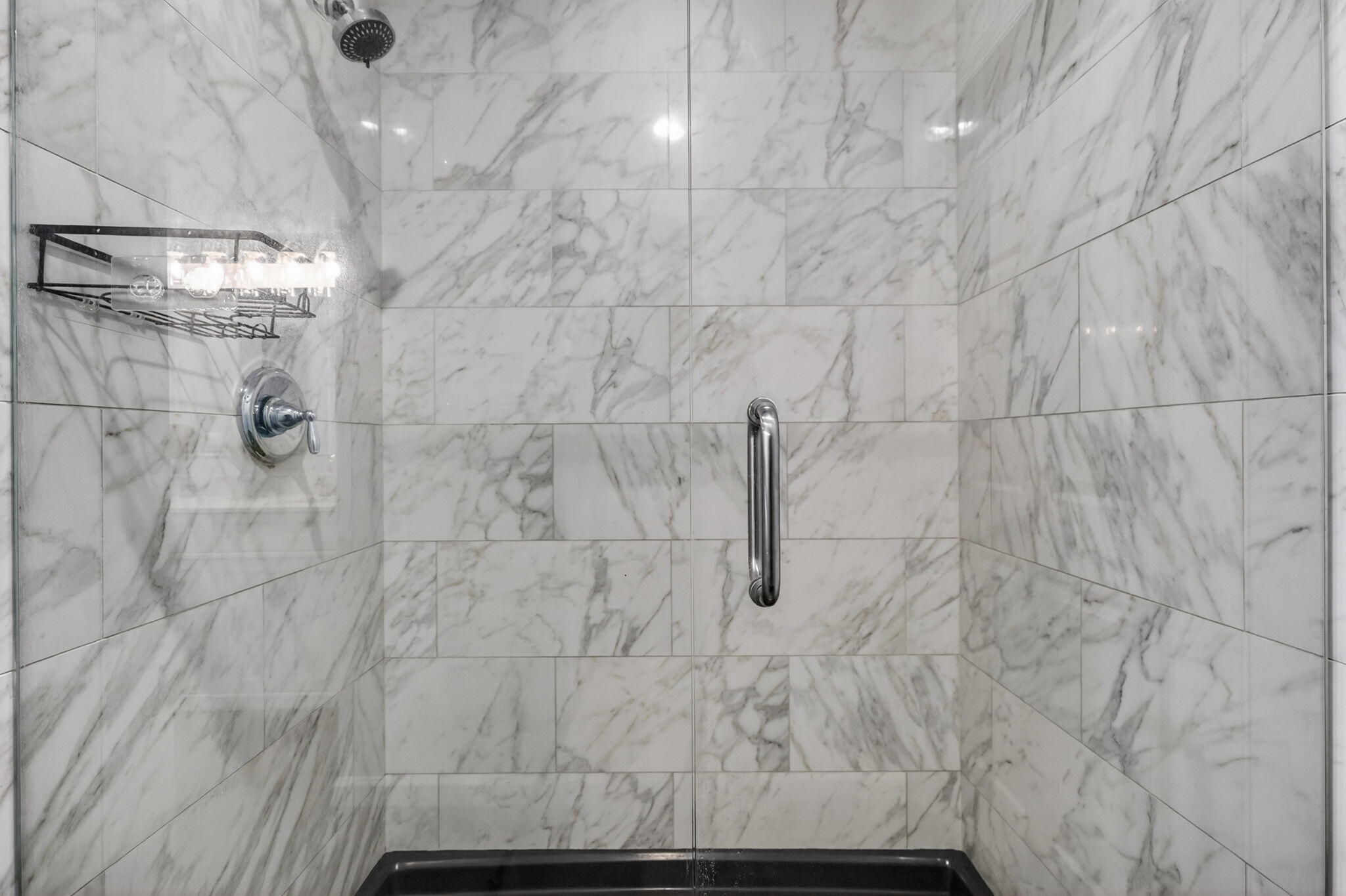 GREENWICH - Residential Lease