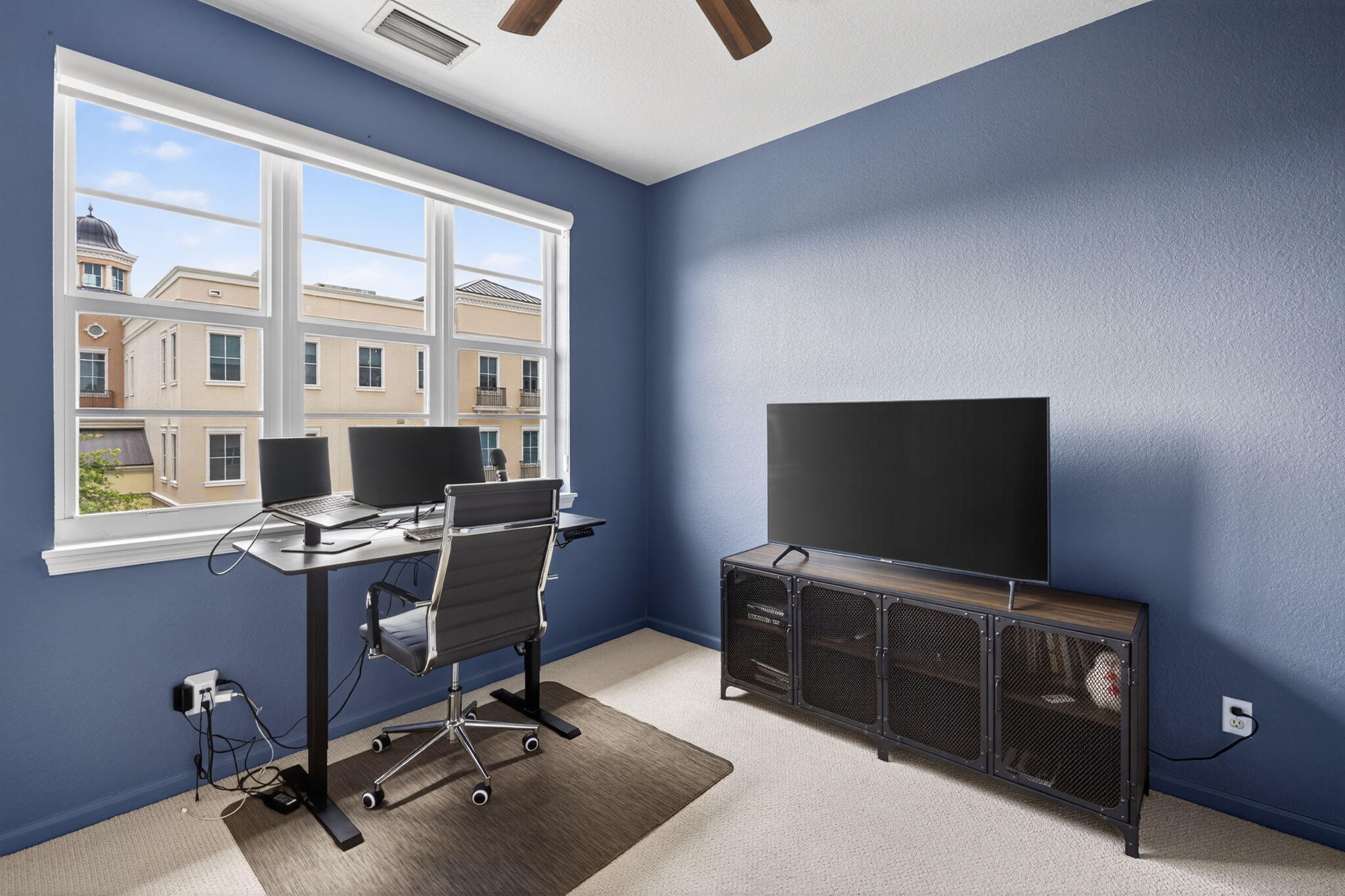 GREENWICH - Residential Lease