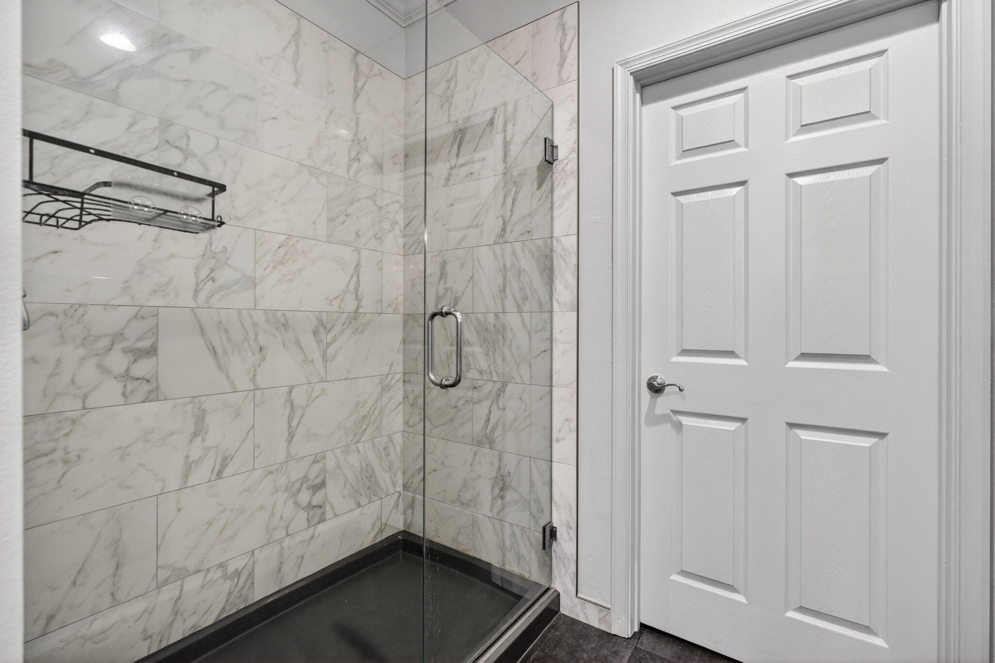 GREENWICH - Residential Lease