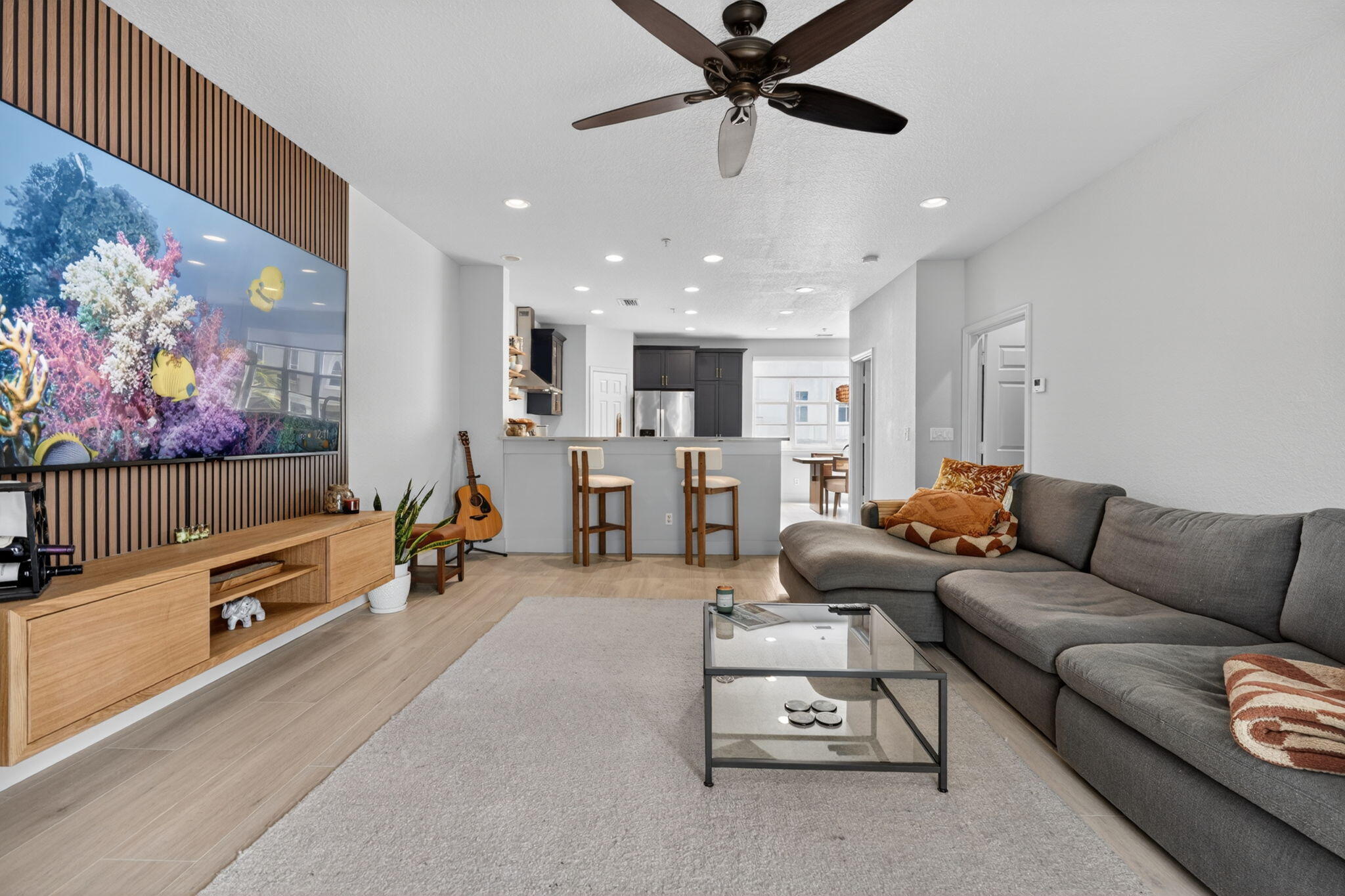 GREENWICH - Residential Lease