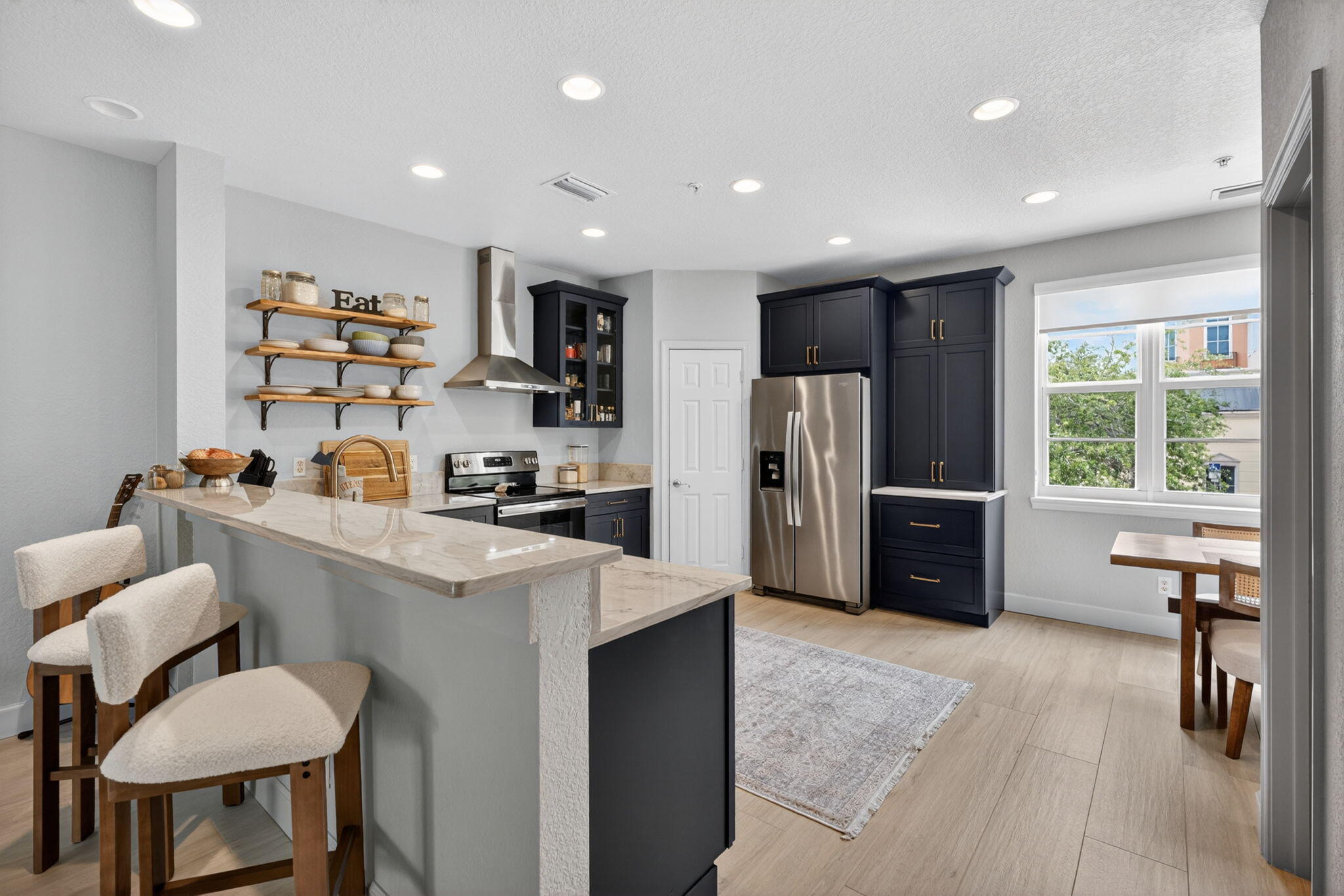 GREENWICH - Residential Lease