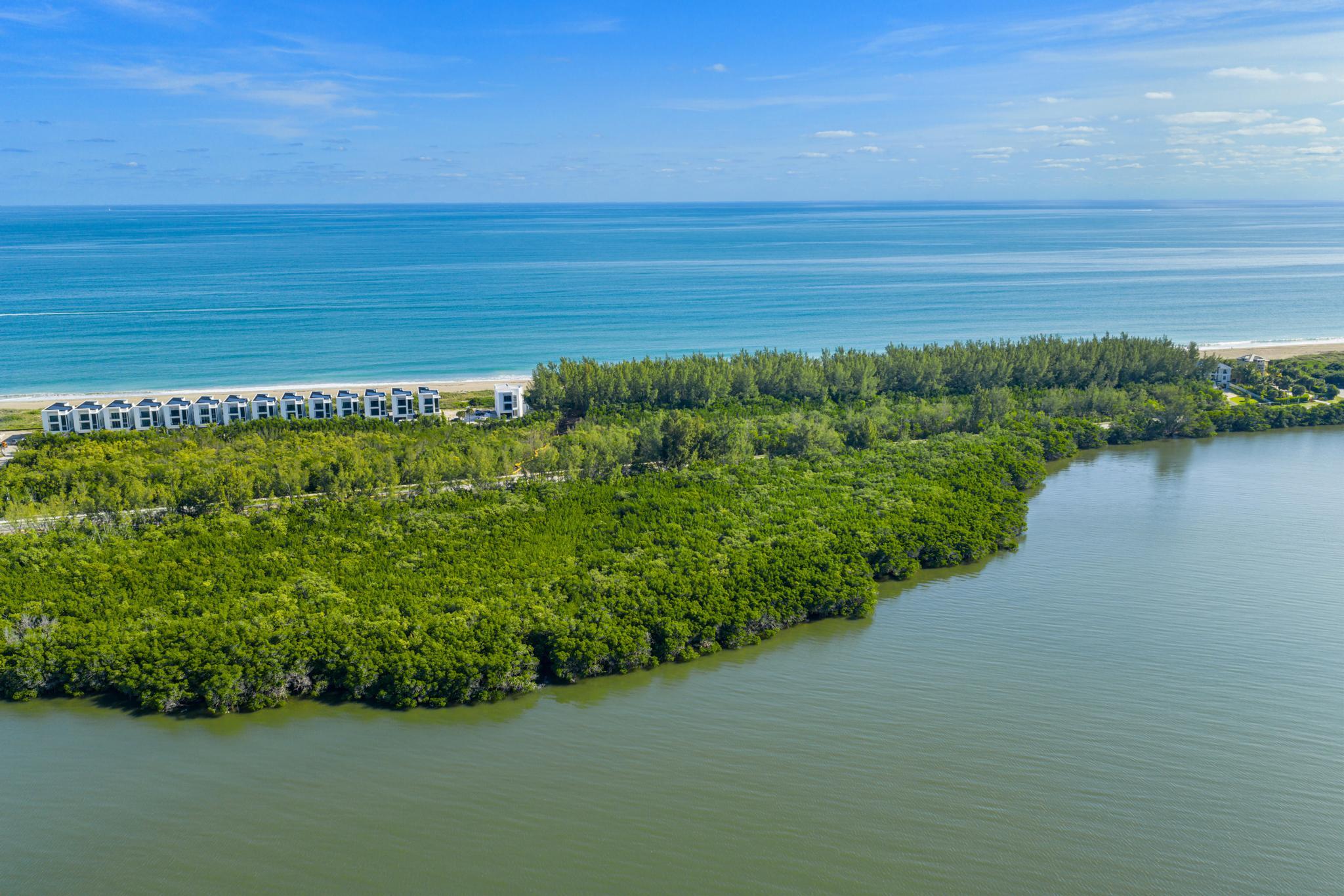 METES AND BOUNDS - Land