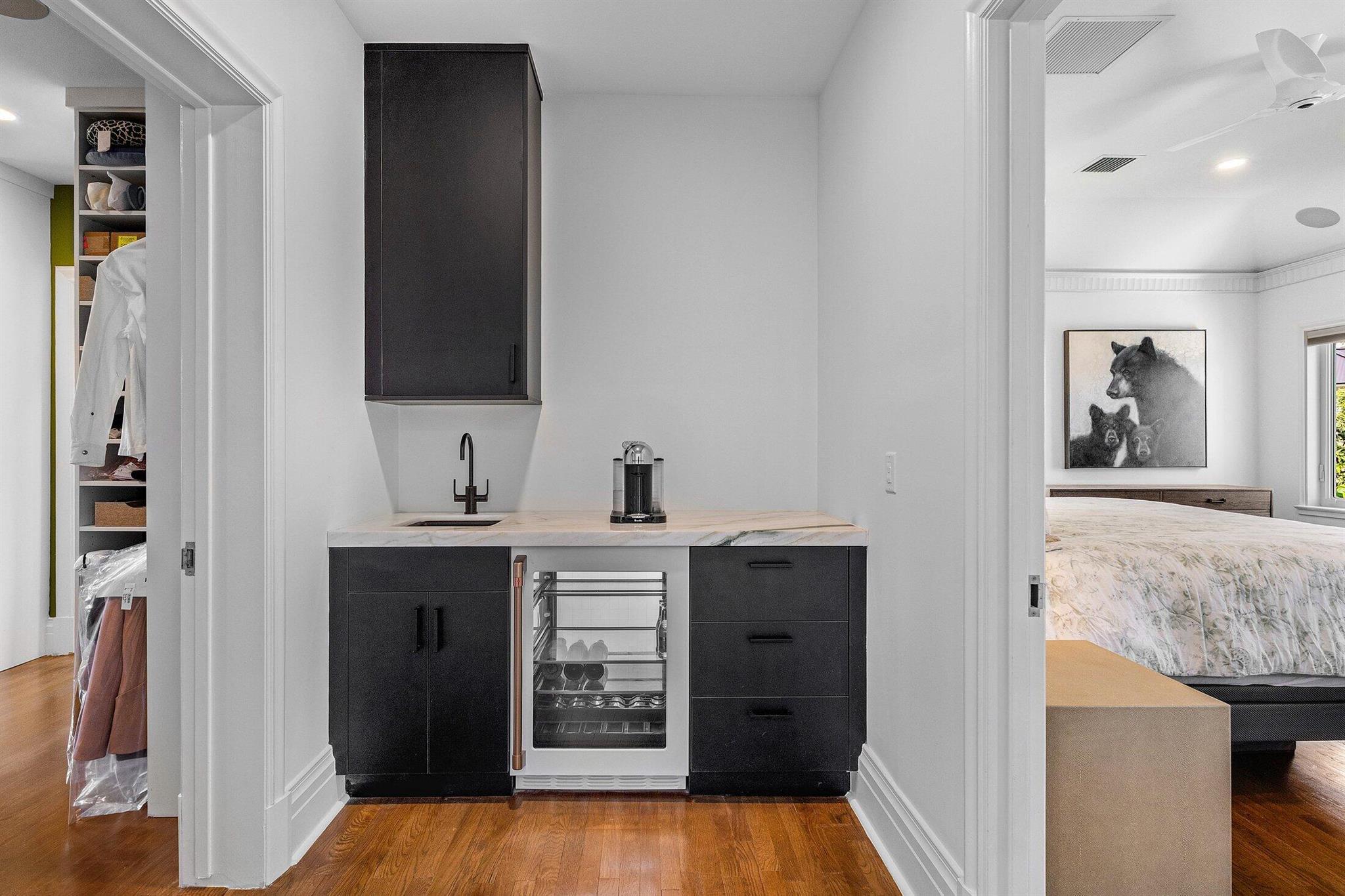 BEACHWAY NORTH - Residential