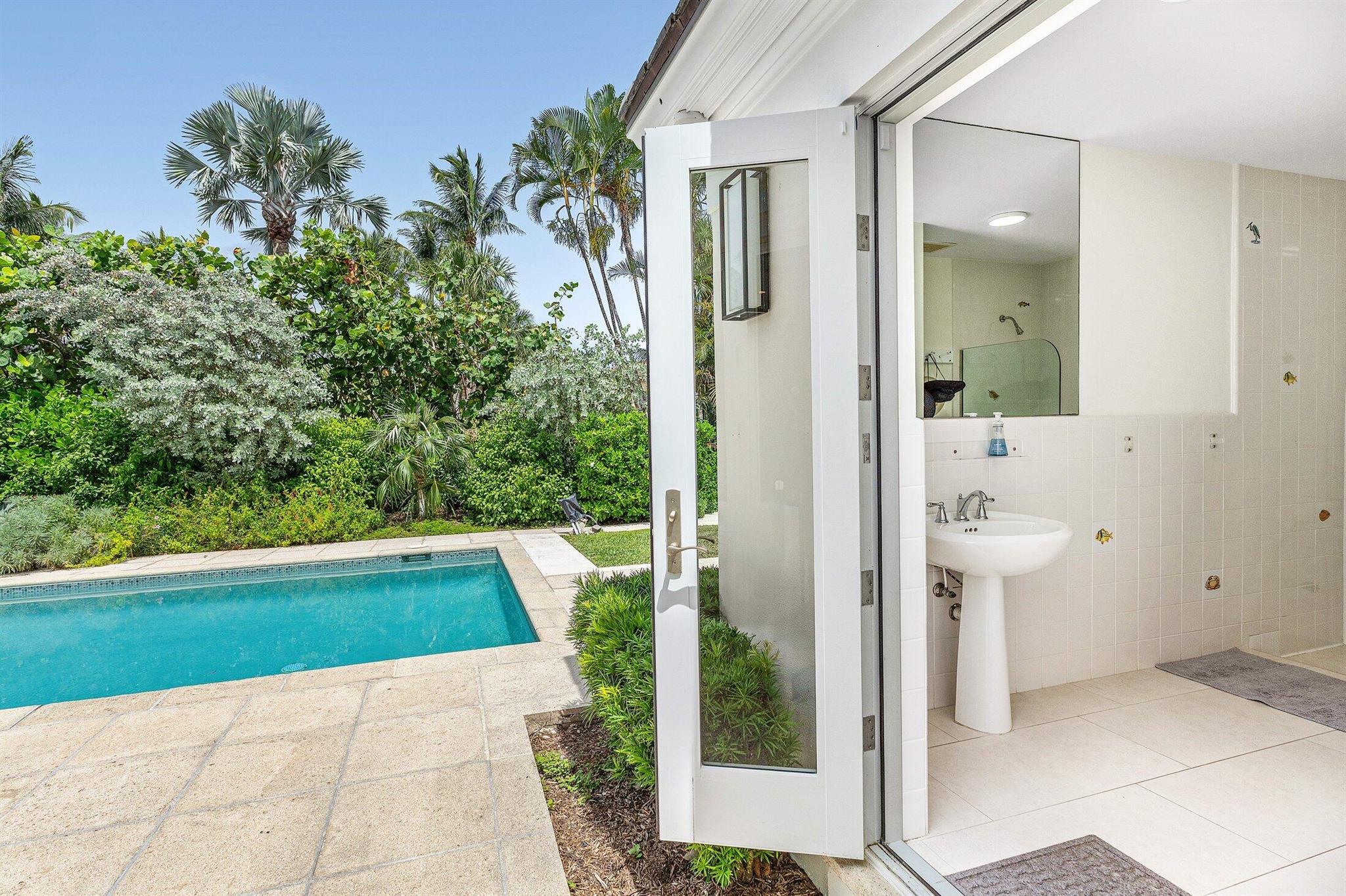 BEACHWAY NORTH - Residential