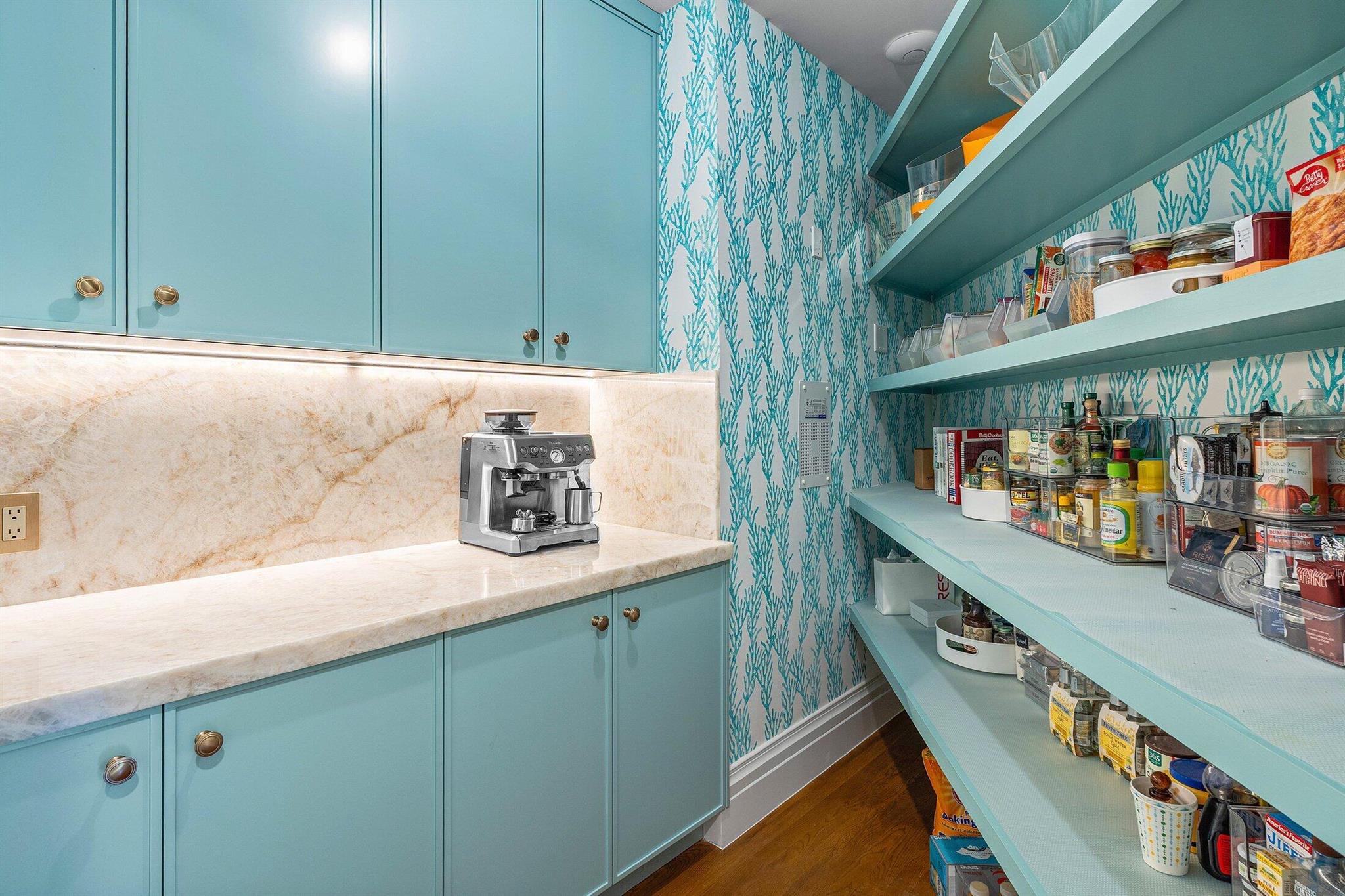 BEACHWAY NORTH - Residential