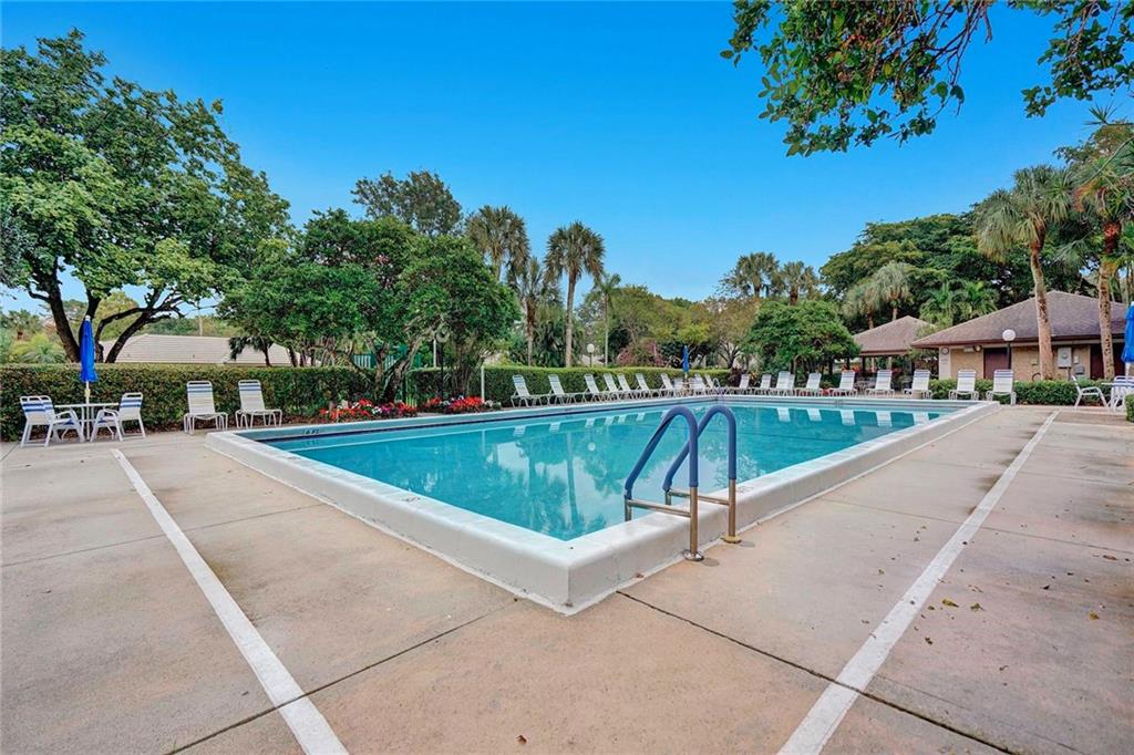 Palm Aire - Residential
