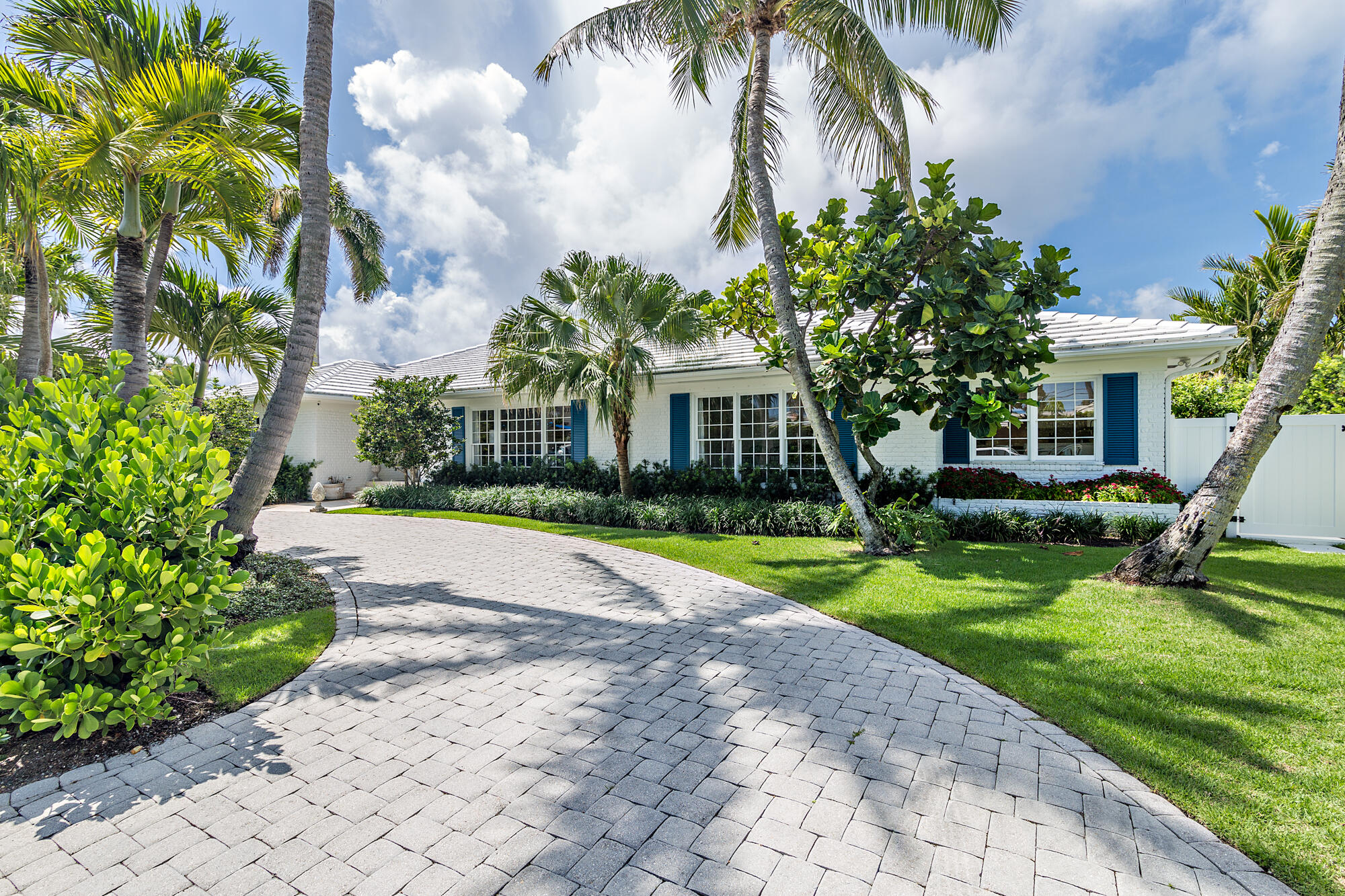 CORAL ESTATES IN - Residential