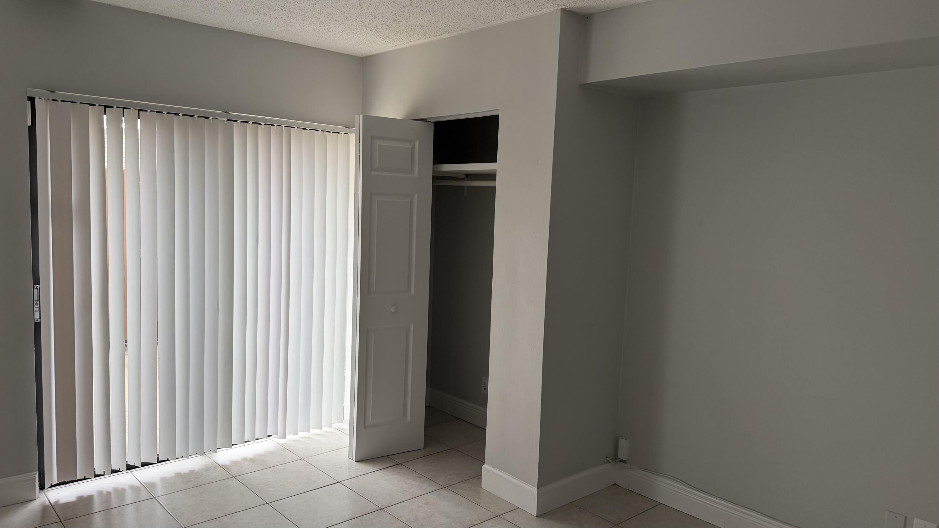 SPRINGDALE HOMES - Residential