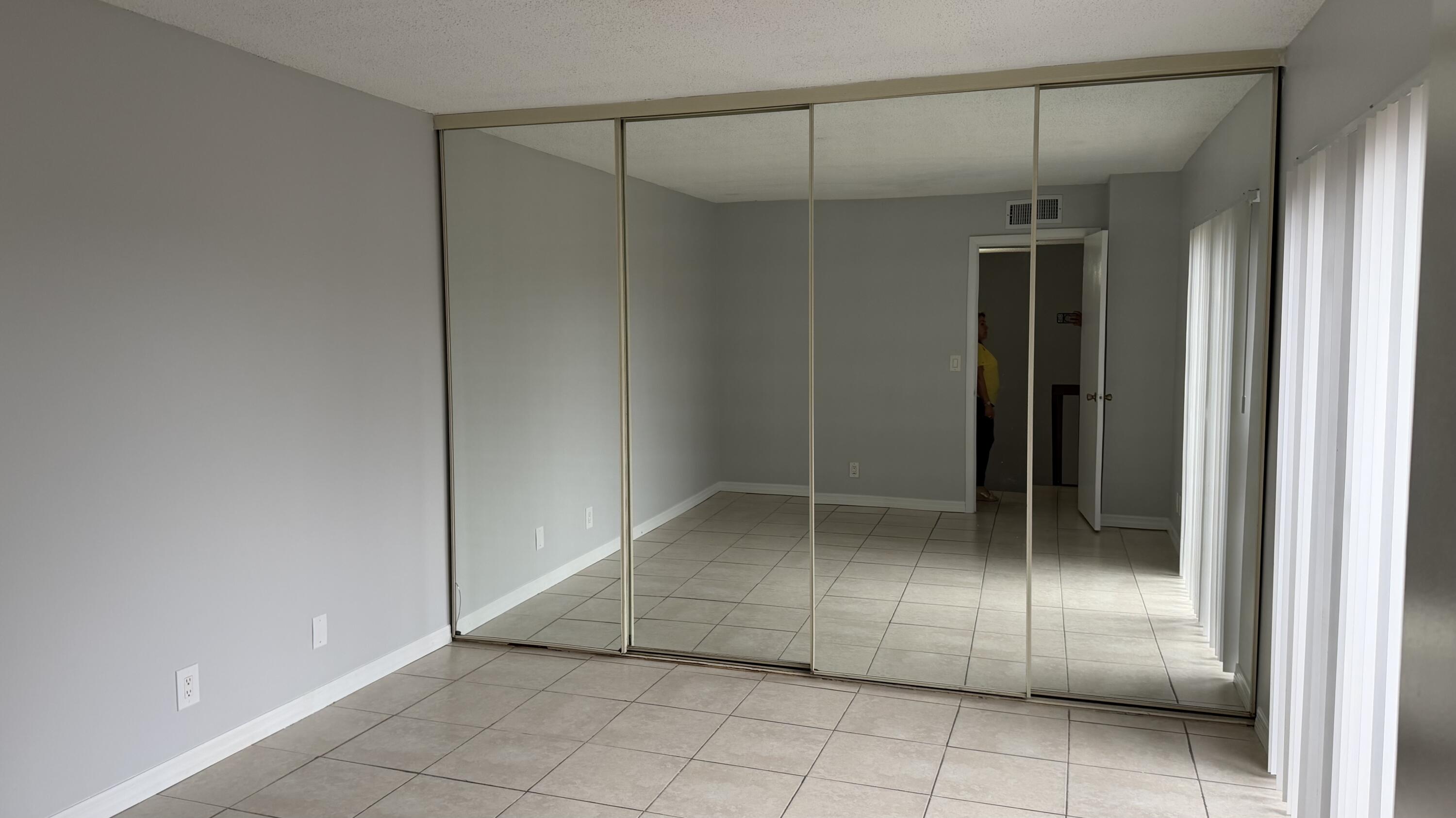 SPRINGDALE HOMES - Residential