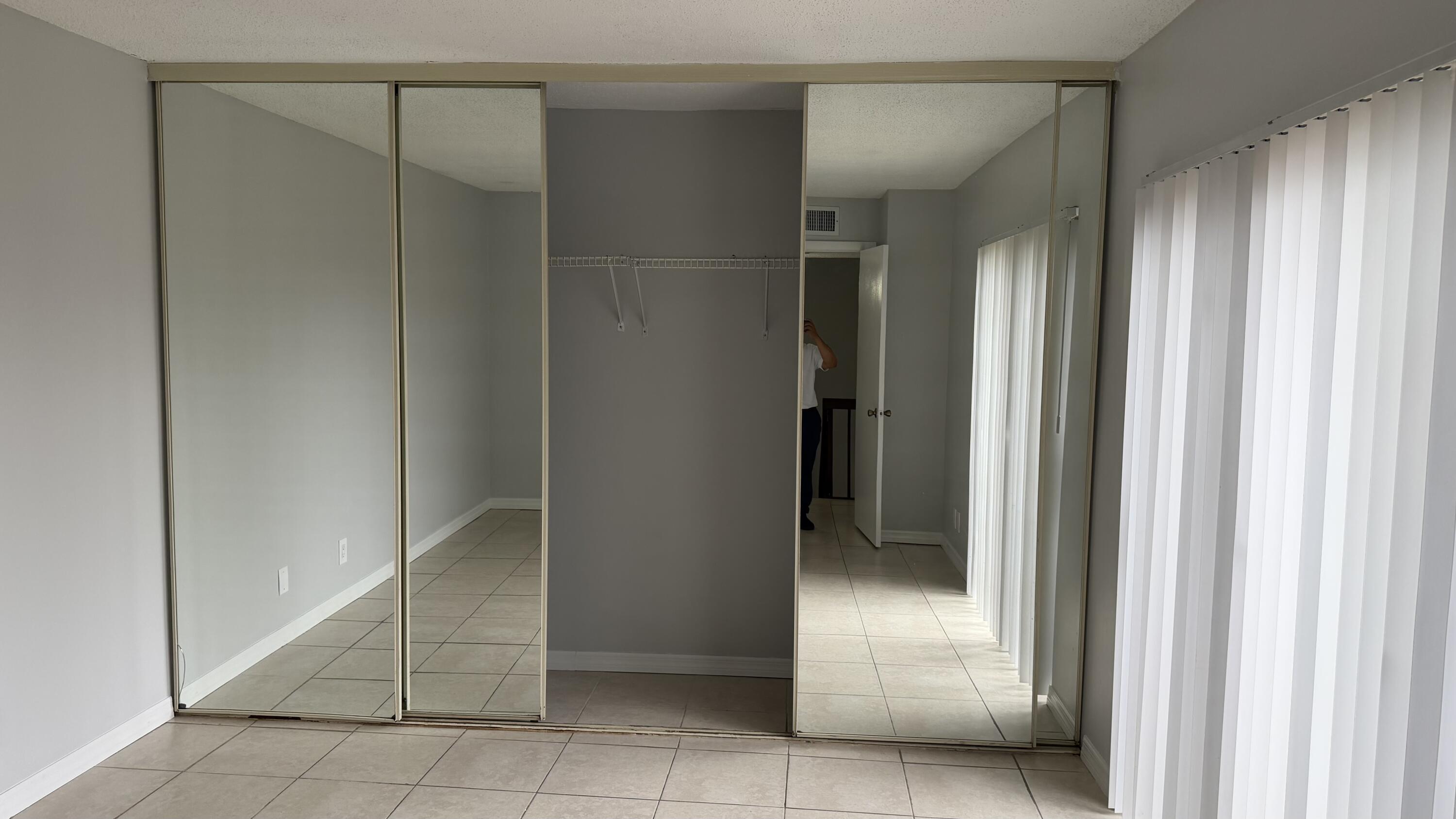 SPRINGDALE HOMES - Residential