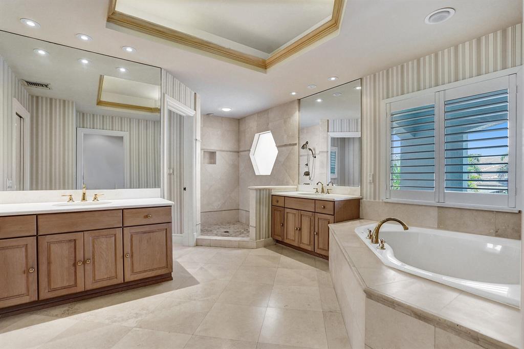 LIGHTHOUSE POINT 4TH SEC - Residential