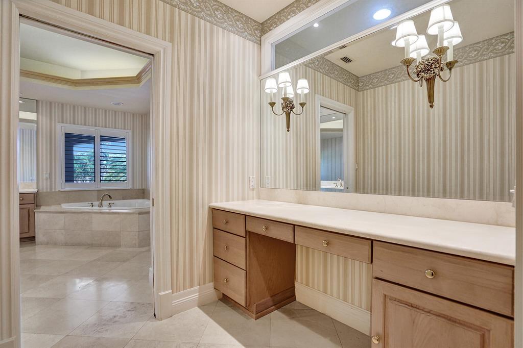 LIGHTHOUSE POINT 4TH SEC - Residential