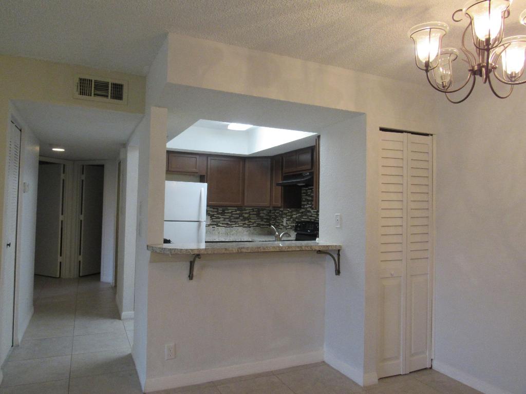 MIDPORT PLACE II, A CONDOMINIUM - Residential