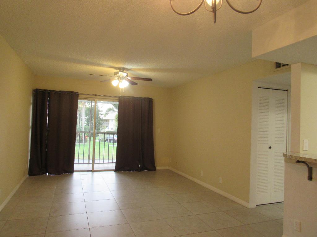 MIDPORT PLACE II, A CONDOMINIUM - Residential