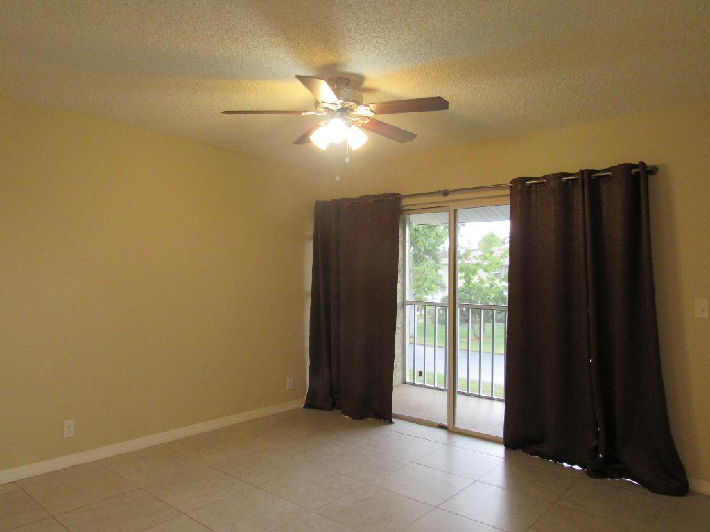 MIDPORT PLACE II, A CONDOMINIUM - Residential