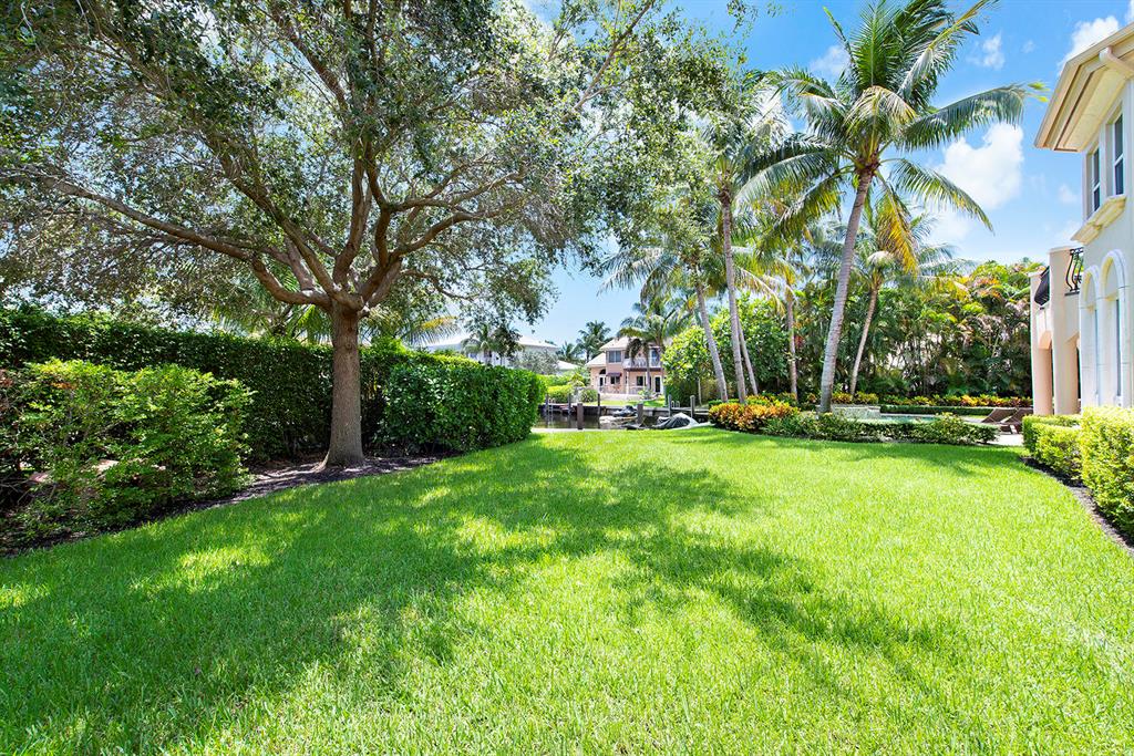 TROPIC ISLE 2ND SEC - Residential