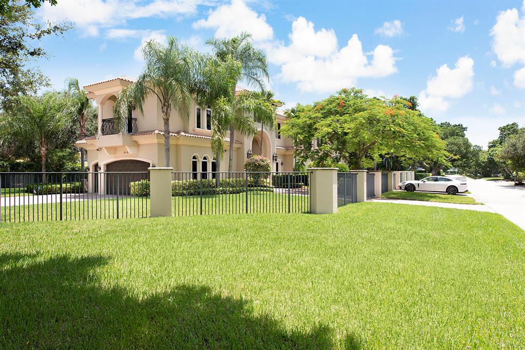 TROPIC ISLE 2ND SEC - Residential