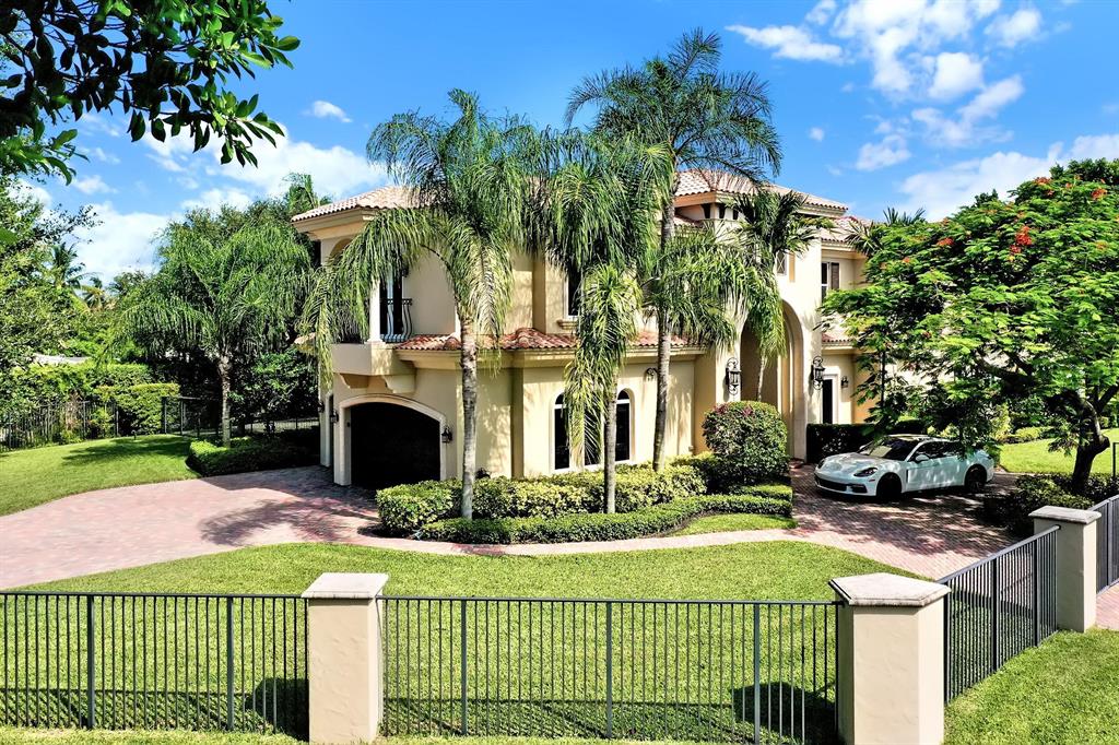 TROPIC ISLE 2ND SEC - Residential