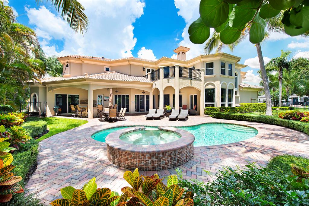 TROPIC ISLE 2ND SEC - Residential