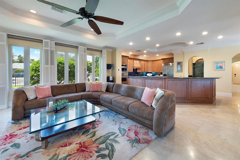 TROPIC ISLE 2ND SEC - Residential