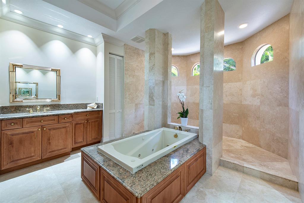 TROPIC ISLE 2ND SEC - Residential