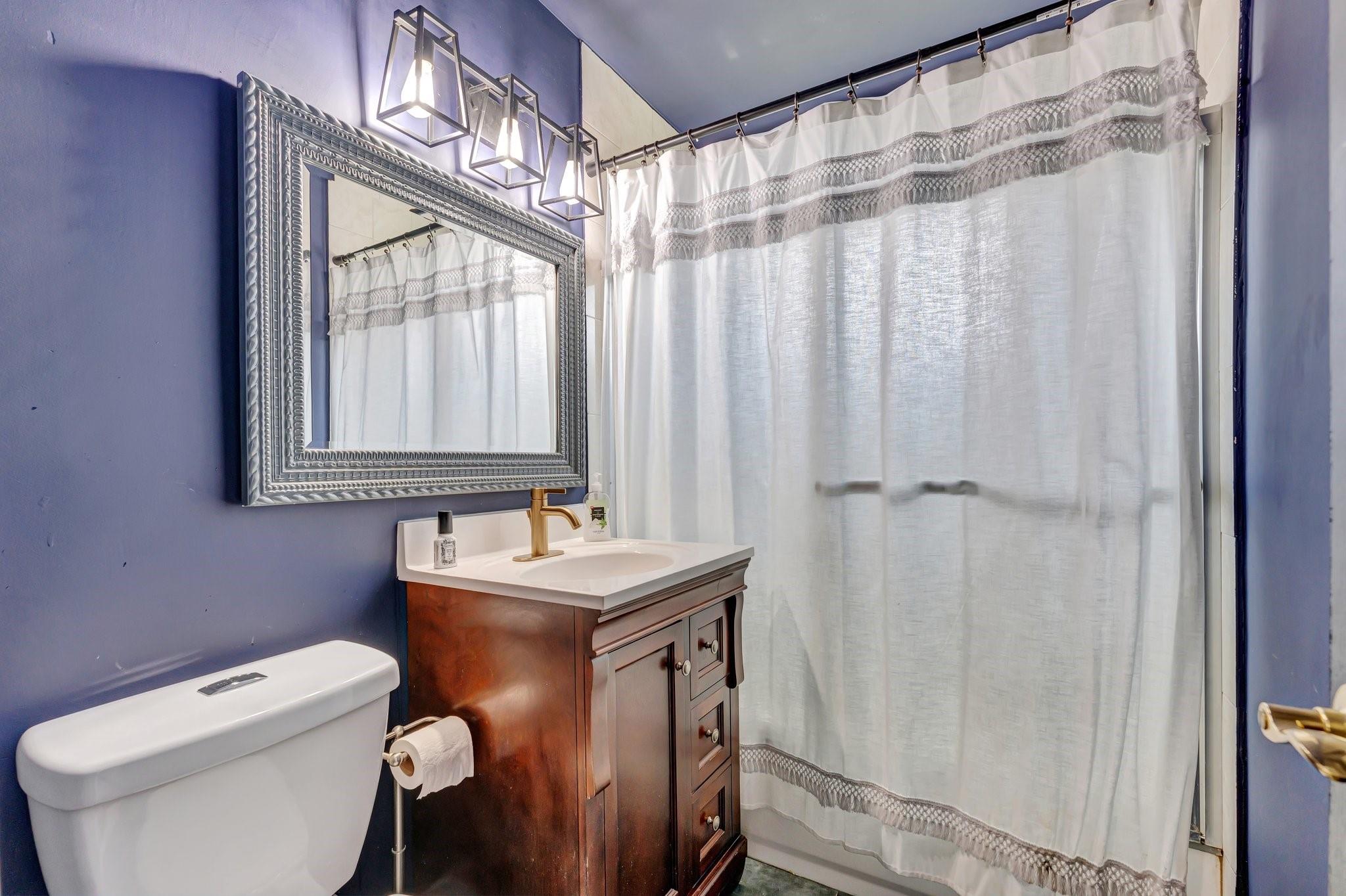 Margate 5th Add 46-28 B - Residential