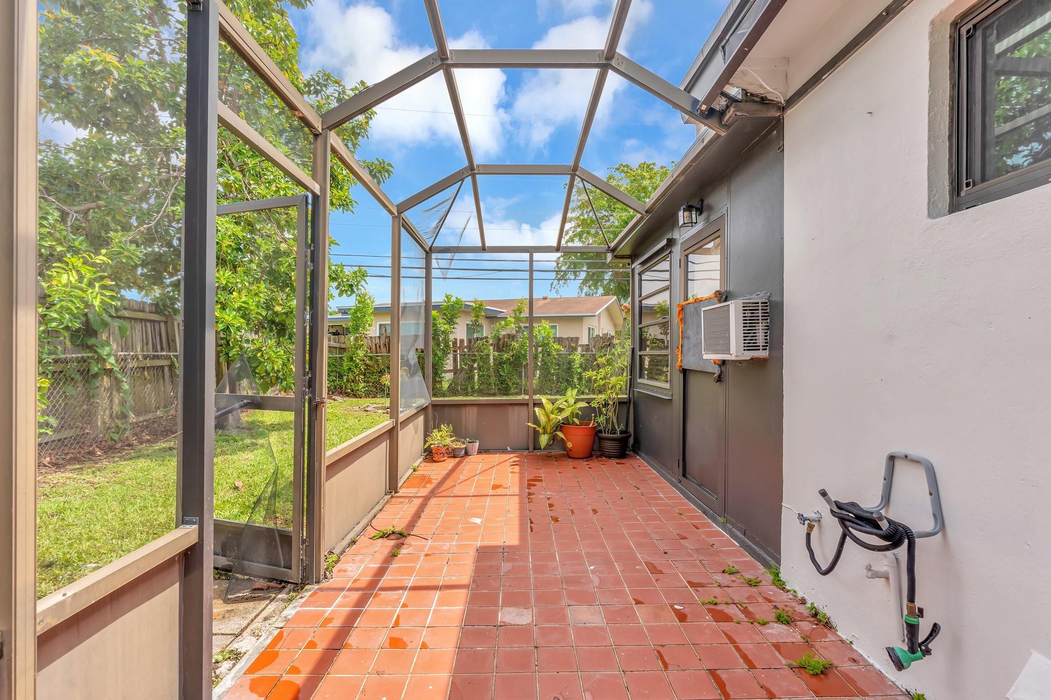 Margate 5th Add 46-28 B - Residential